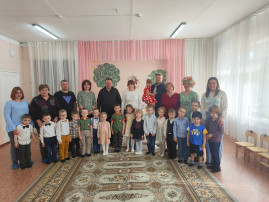 Музыкальное занятие "Здравствуйте, весна" Музыкальное занятие "Здравствуйте, весна".