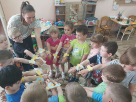 Всемирный день пчёл Всемирный день пчёл.